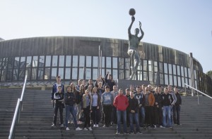 zagreb studijsko mehatronicari 2.i3.  (1)       